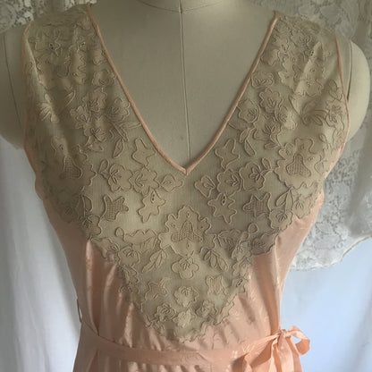 Vintage 1920's Nightgown | Rich Peach Rayon with Satin Damask & Alençon Lace Appliques | Size XS, S - Daggers & Dames