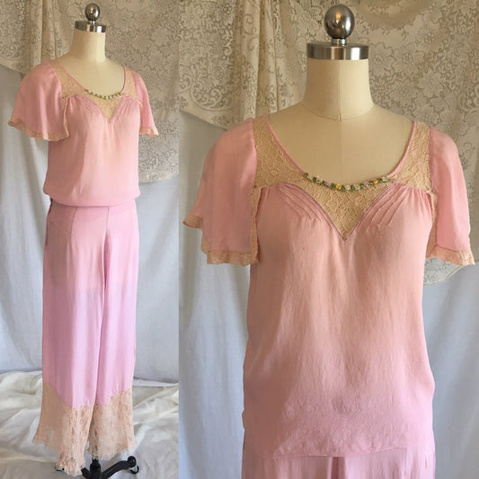 Vintage 1920's Pajama Set | Sheer Lilac Purple Silk with Chantilly Lace & Silk Rosettes | Size S, M - Daggers & Dames