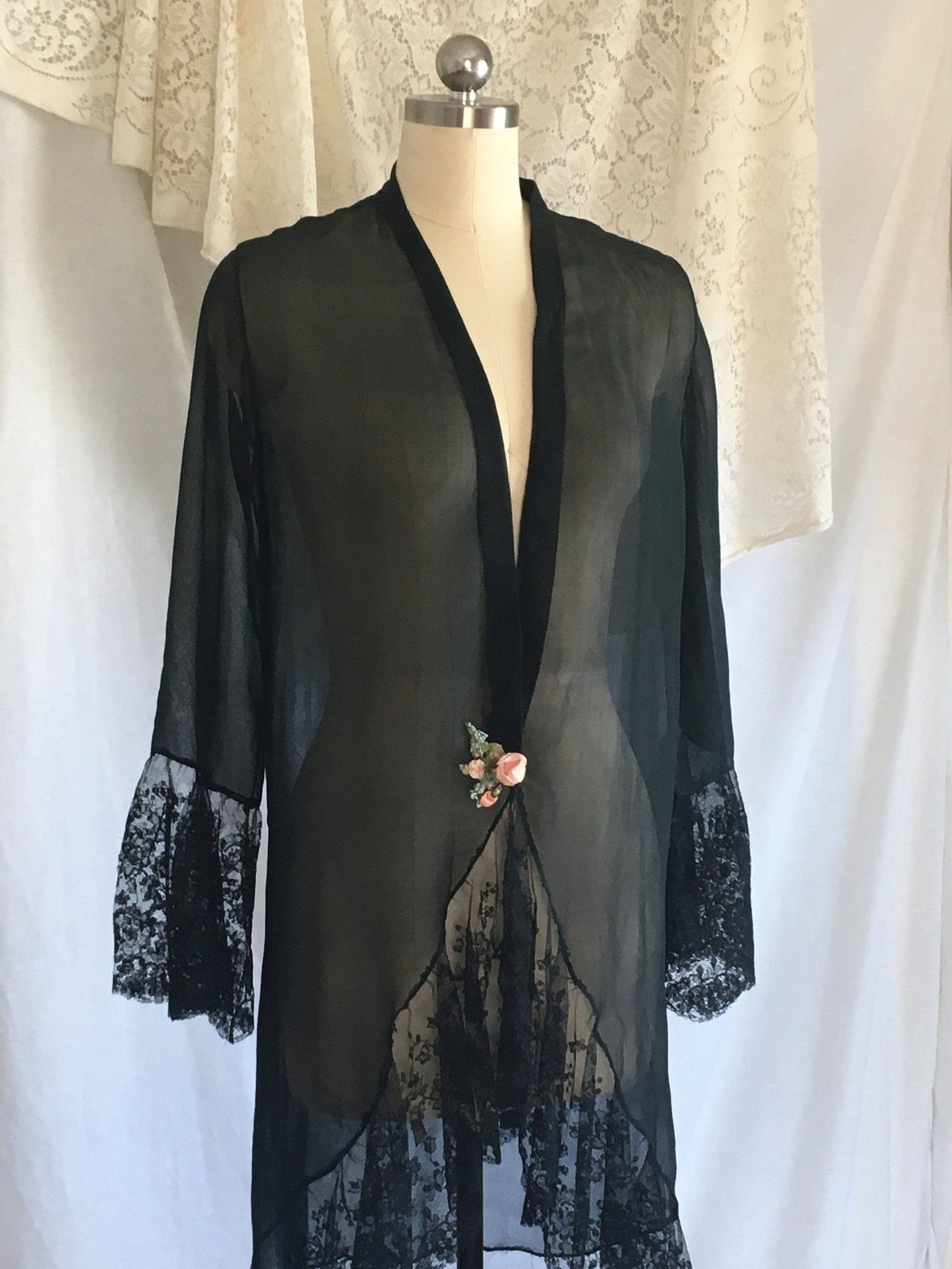 Vintage 1920's Peignoir Robe | Black Silk Chiffon & Chantilly Lace | OOAK | Size XSM - Daggers & Dames