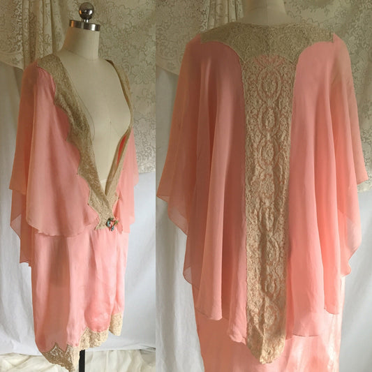 Vintage 1920's Peignoir | Rosy Pink Silk Crepe with Tambour Lace Embroidery | Size XS, S, M - Daggers & Dames
