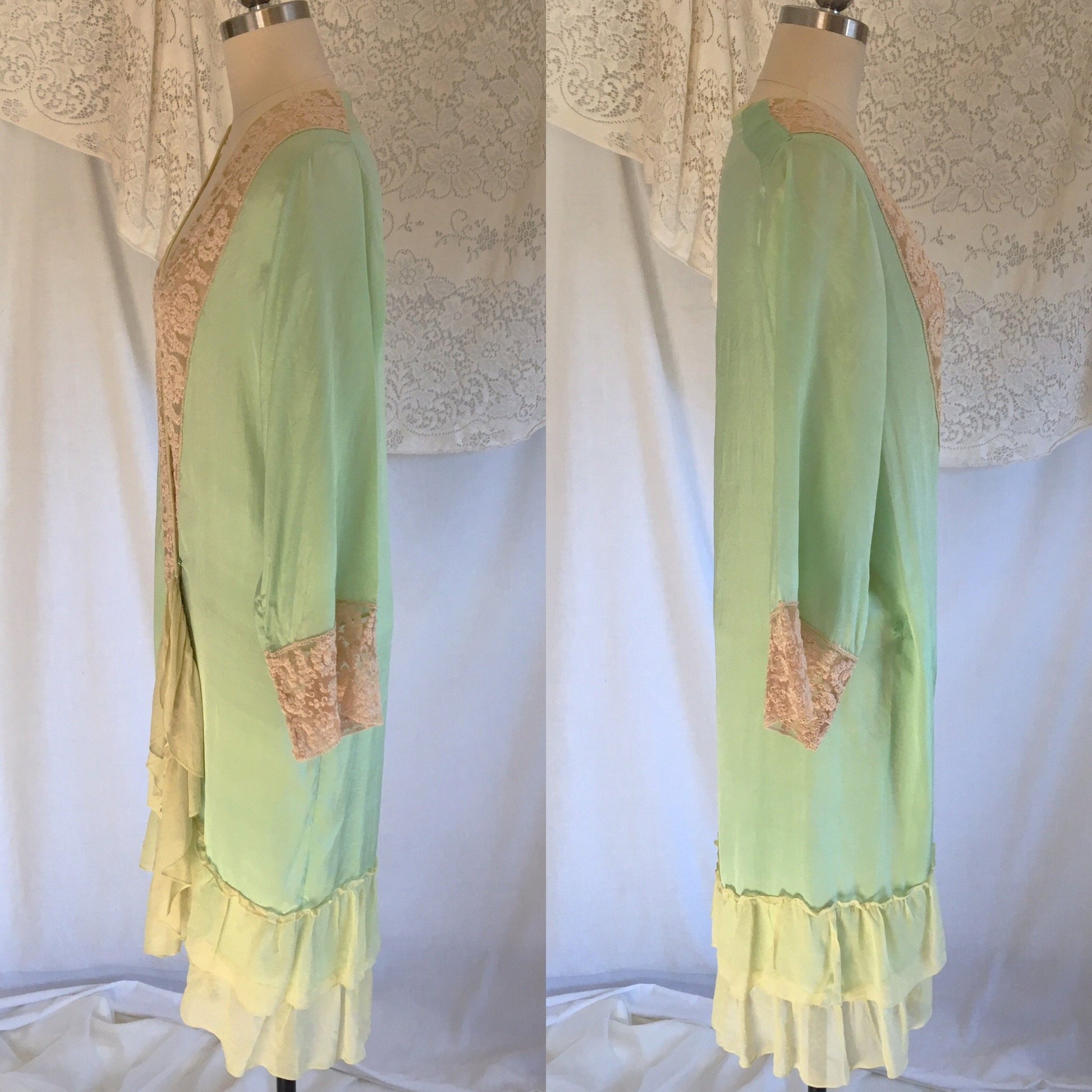 Vintage 1920's Robe | Mint Green Silk Crepe with Chiffon Ruffles & Tambour Lace | Size Free - Daggers & Dames