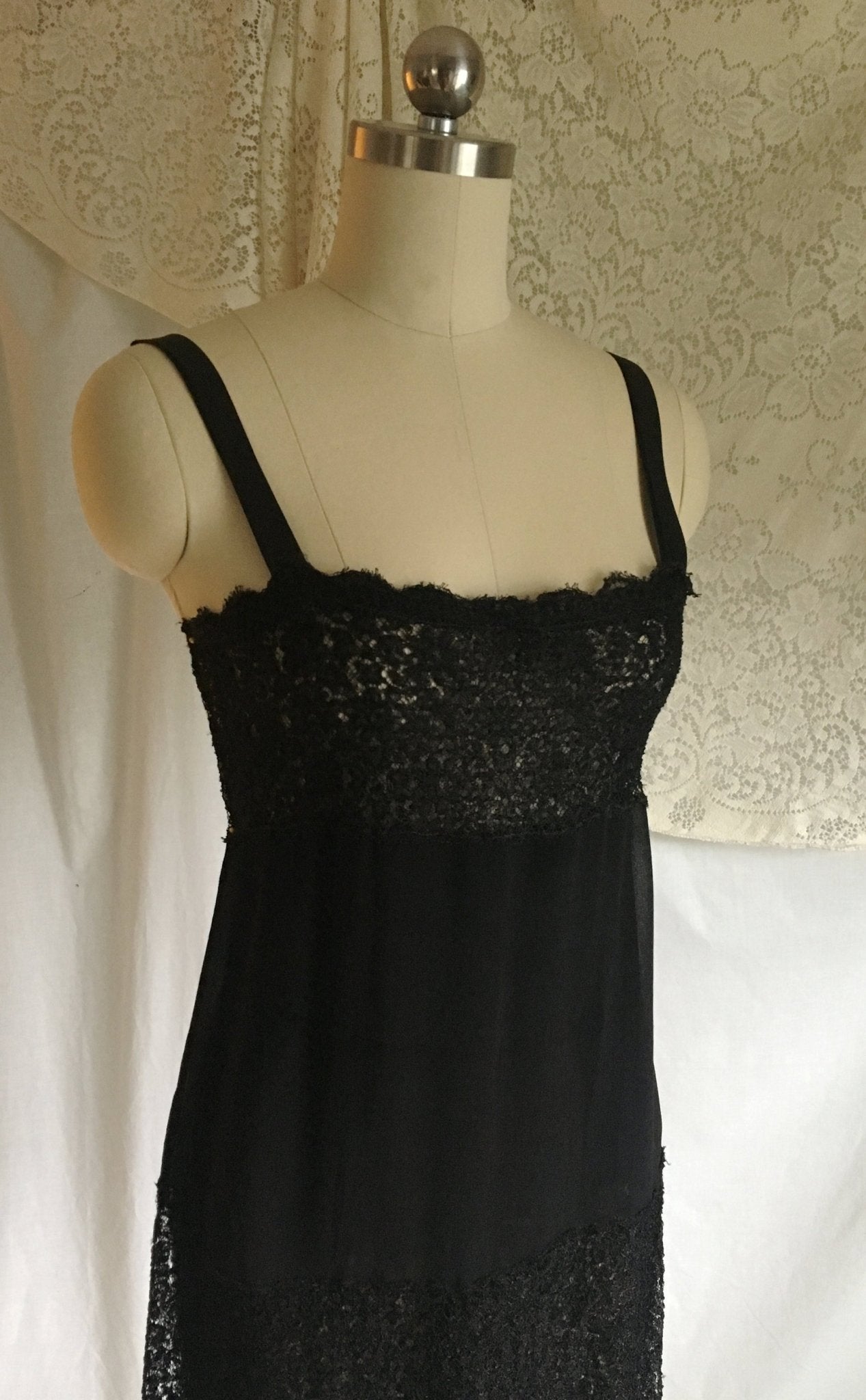 Vintage 1920's Step in Chemise | Black Silk Chiffon with Chantilly Lace & Ribbon Straps | Size XXS - Daggers & Dames