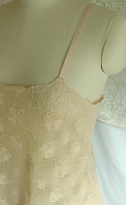 Vintage 1920's Step In Chemise | French Ivory Tambour Lace Tulle with Pale Pink Silk | Size M, LG - Daggers & Dames