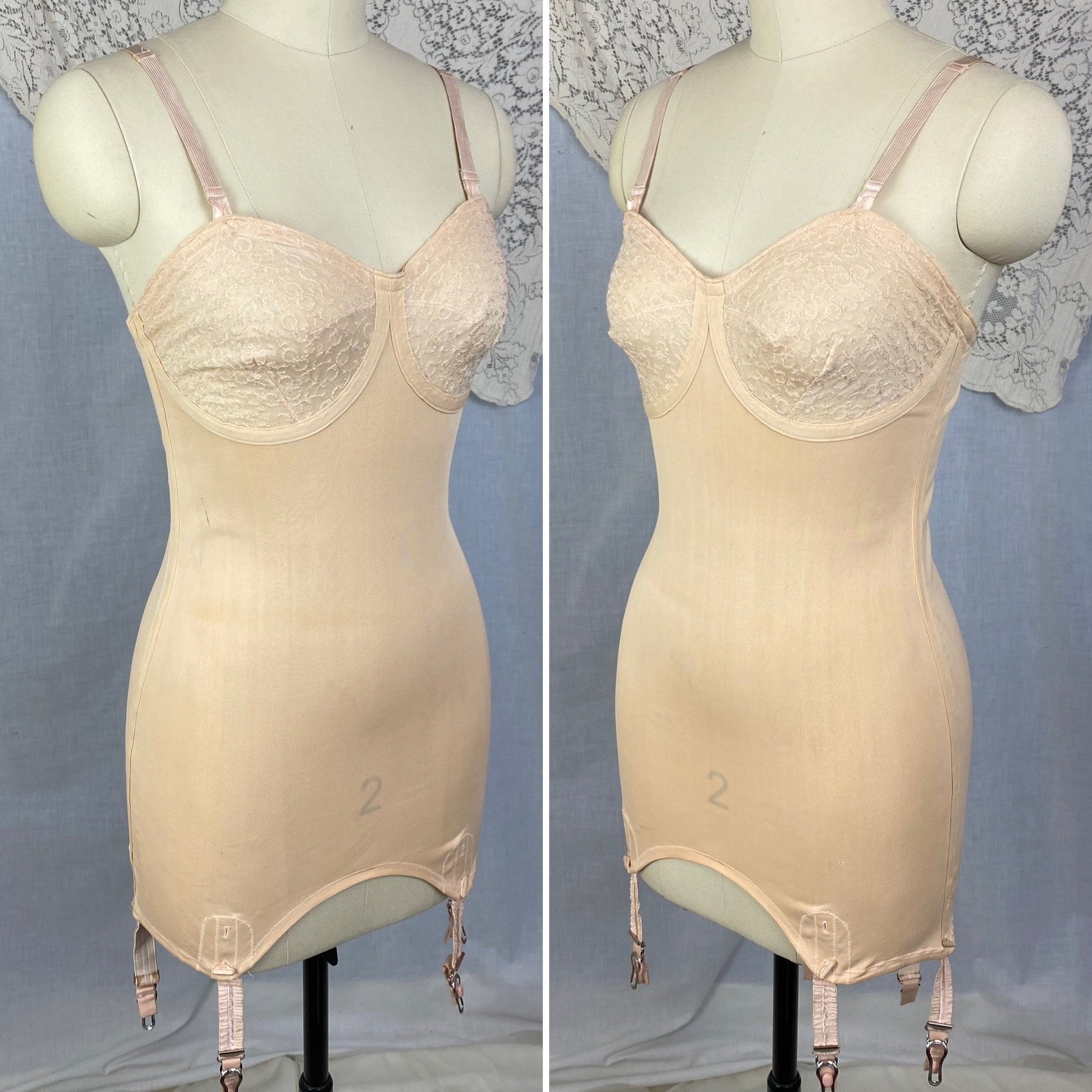 Vintage 1930's All in One Girdle | Rosey Nude Rayon Knit with Lace & Detachable Garters | Size 34 XS, S | Carter's - Daggers & Dames