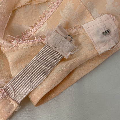 Vintage 1930's Bralette & Tap Pant Lingerie Set | Pale Peachy Pink Silk with Silver Rose Jacquard | Size S, M, 34 B - Daggers & Dames