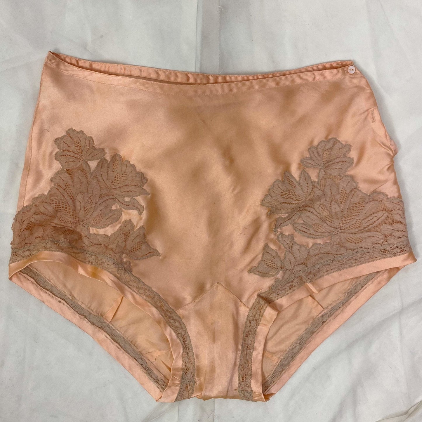 Vintage 1930's Bralette & Tap Pant Lingerie Set | Rich Apricot Silk with Mocha Lace | Size XS, 32 B | NRA Label -Never Worn - Daggers & Dames
