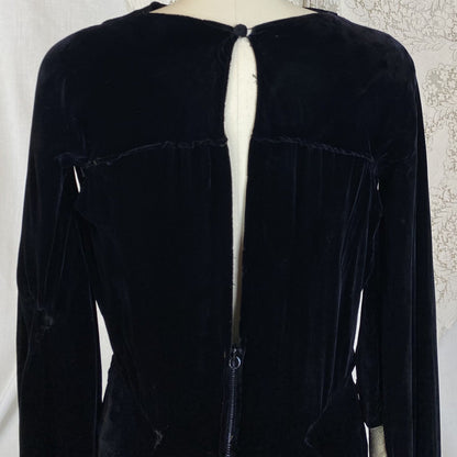 Vintage 1930's Dress | Deep Black Silk Velvet with Gold Lamé Sleeves | Size S, M | Roy H. Bjorkman - Daggers & Dames