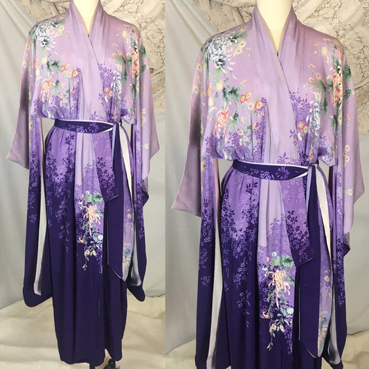 Vintage 1930's Japanese Kimono Robe | Hand Printed Purple Ombre Silk with Floral Print | Size Free - Daggers & Dames