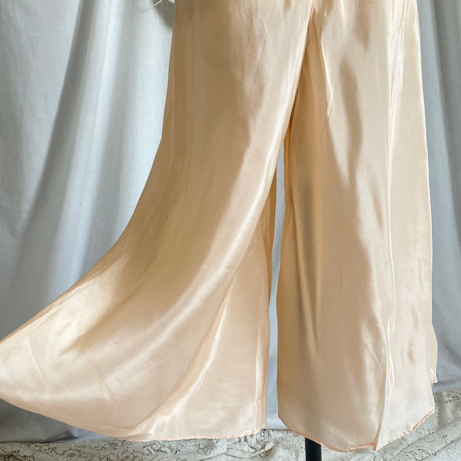 Vintage 1930's Jumpsuit Beach Pajamas | Pale Apricot Silk with Floral Cotton Lace | Size XS, S | Deadstock, Never Worn - Daggers & Dames