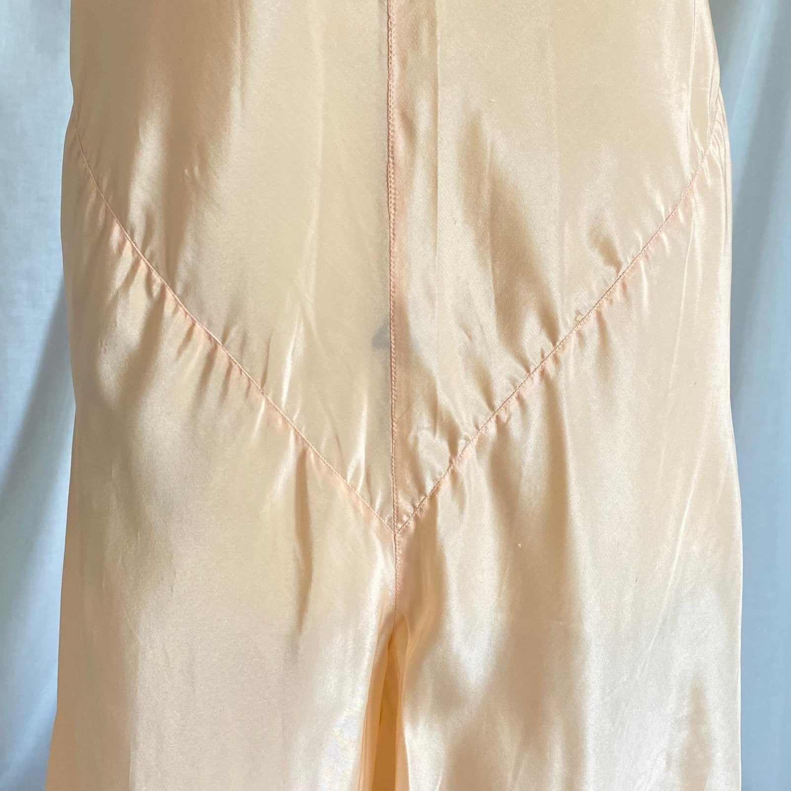 Vintage 1930's Jumpsuit Beach Pajamas | Pale Apricot Silk with Floral Cotton Lace | Size XS, S | Deadstock, Never Worn - Daggers & Dames