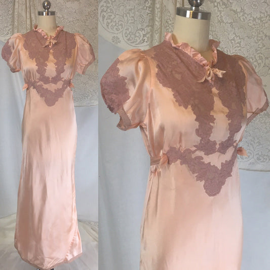 Vintage 1930's Nightgown | Light Peach - Pink Silk Satin with Mauve Chantilly Lace & Ruffled Collar | Never Worn | Size SM, MED - Daggers & Dames