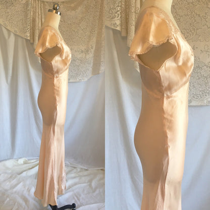 Vintage 1930's Nightgown | Pale Peach Silk with Embroidered Alençon Lace | Size XS, S - Daggers & Dames