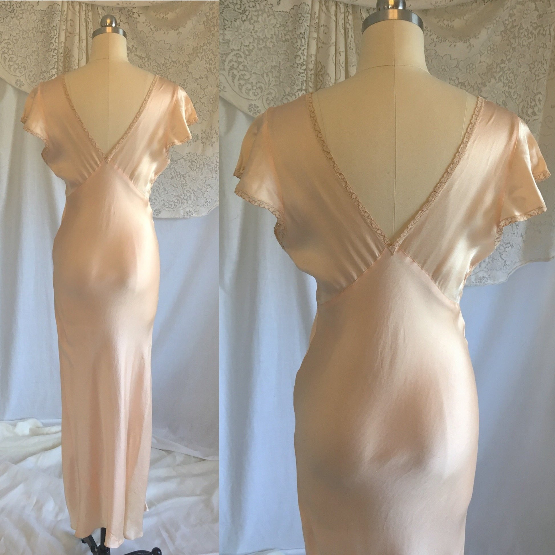 Vintage 1930's Nightgown | Pale Peach Silk with Embroidered Alençon Lace | Size XS, S - Daggers & Dames