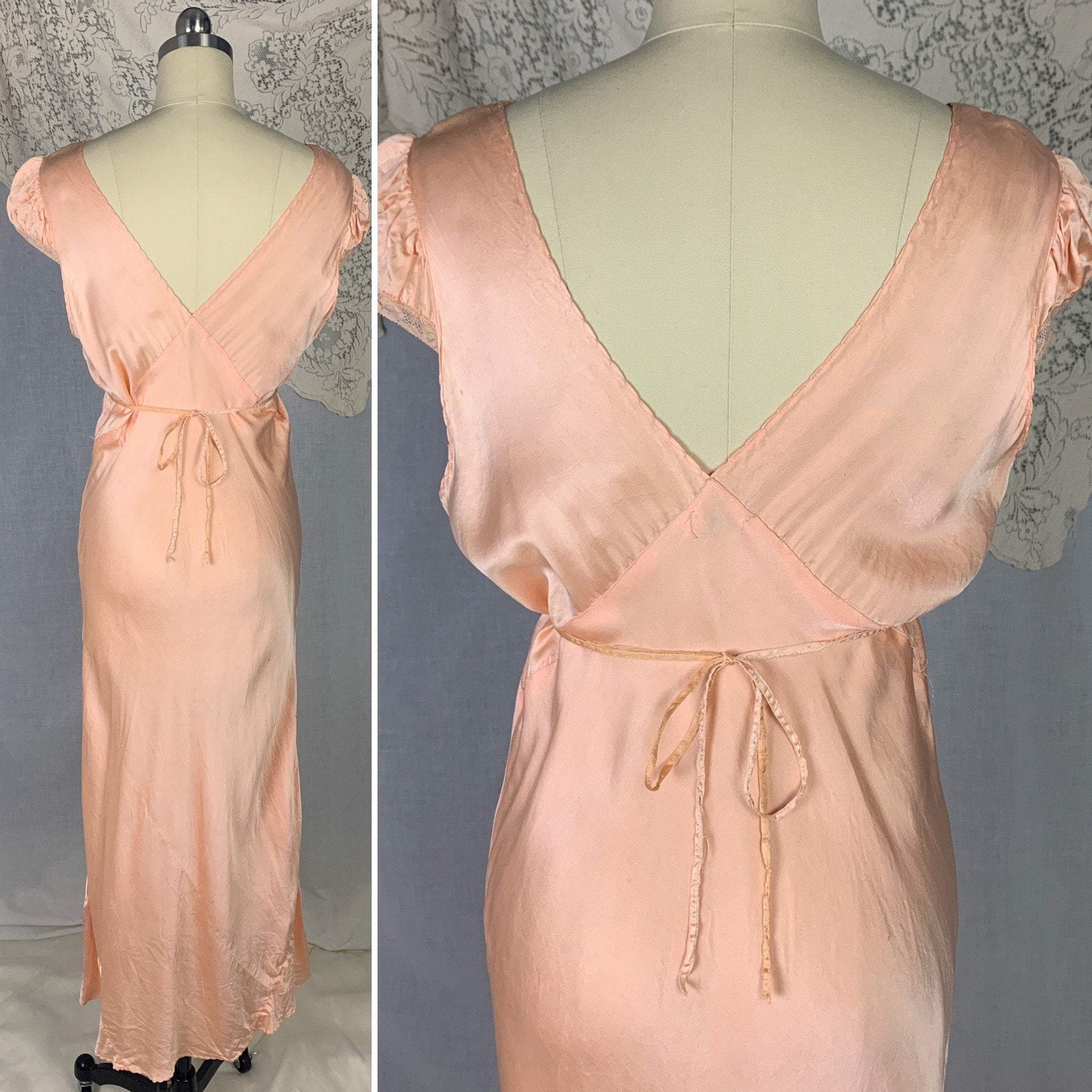 Vintage 1930's Nightgown | Pale Rose Pink Silk Satin Glace with Soutache Embroidery & Lace | Size S | Lerner Shops - Daggers & Dames