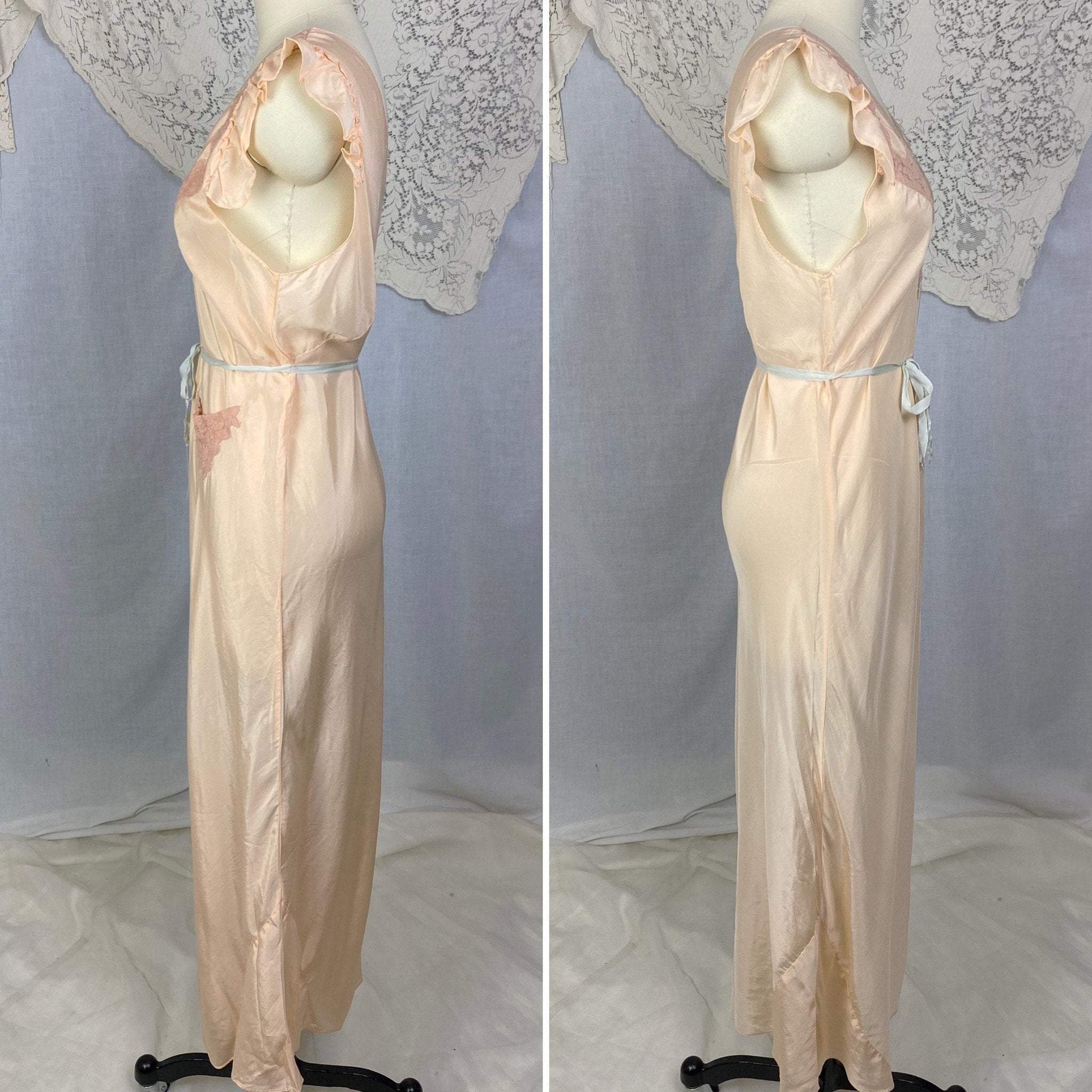 Vintage 1930's Nightgown | Peachy Pink Silk with Blush Lace | Size M, LG - Daggers & Dames