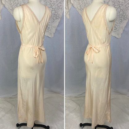 Vintage 1930's Nightgown |Sheer Ivory Silk with Deep Nude Lace | Size M - Daggers & Dames