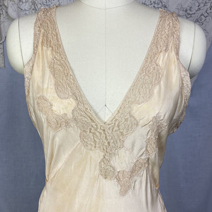 Vintage 1930's Nightgown |Sheer Ivory Silk with Deep Nude Lace | Size M - Daggers & Dames