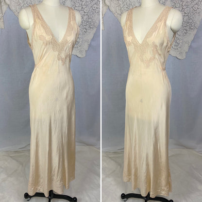 Vintage 1930's Nightgown |Sheer Ivory Silk with Deep Nude Lace | Size M - Daggers & Dames