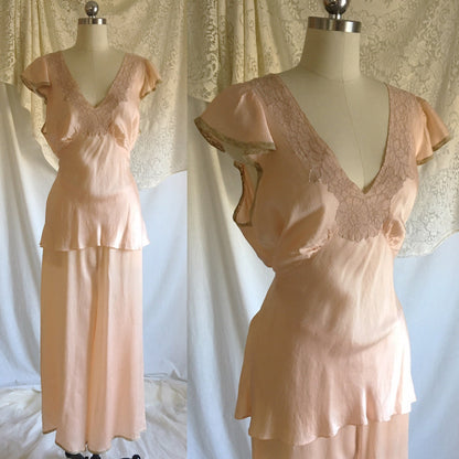Vintage 1930's Pajama Set | Rose Gold Pink Silk with Blush Alençon Lace | Size XLG - Daggers & Dames