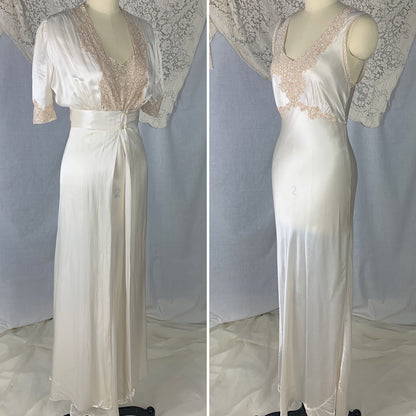Vintage 1930's Peignoir Set | Pearly White Rayon Satin with Nude Lace | Size XS - Daggers & Dames