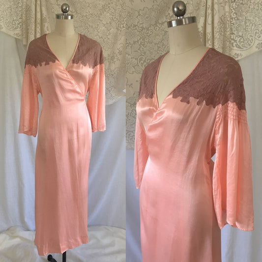 Vintage 1930's Robe | Coral Pink Rayon Charmeuse with Mauve Taupe Lace & Belled Sleeves | Size S, M - Daggers & Dames