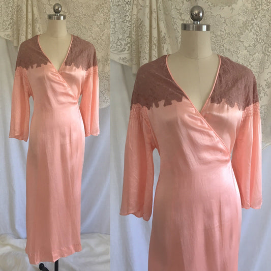 Vintage 1930's Robe | Coral Pink Rayon Charmeuse with Mauve Taupe Lace & Belled Sleeves | Size S, M - Daggers & Dames
