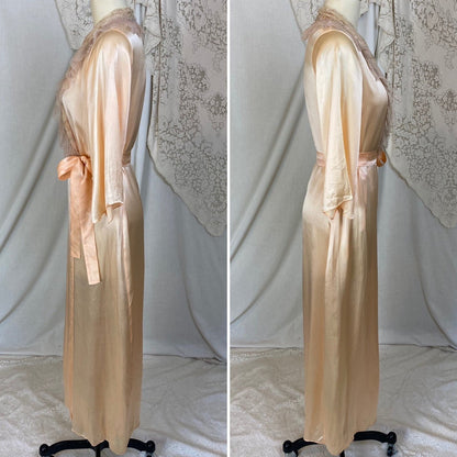 Vintage 1930's Robe | Hand Stitched Peach Silk with Tambour Lace | Size XS, S - Daggers & Dames