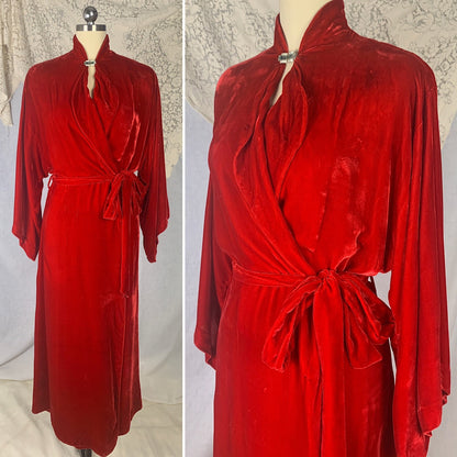 Vintage 1930's Robe | Lush Red Silk Velvet with Rhinestone Clasp & Kimono Sleeves | Size S, M | Carson Pirie Scott Co -Chicago - Daggers & Dames