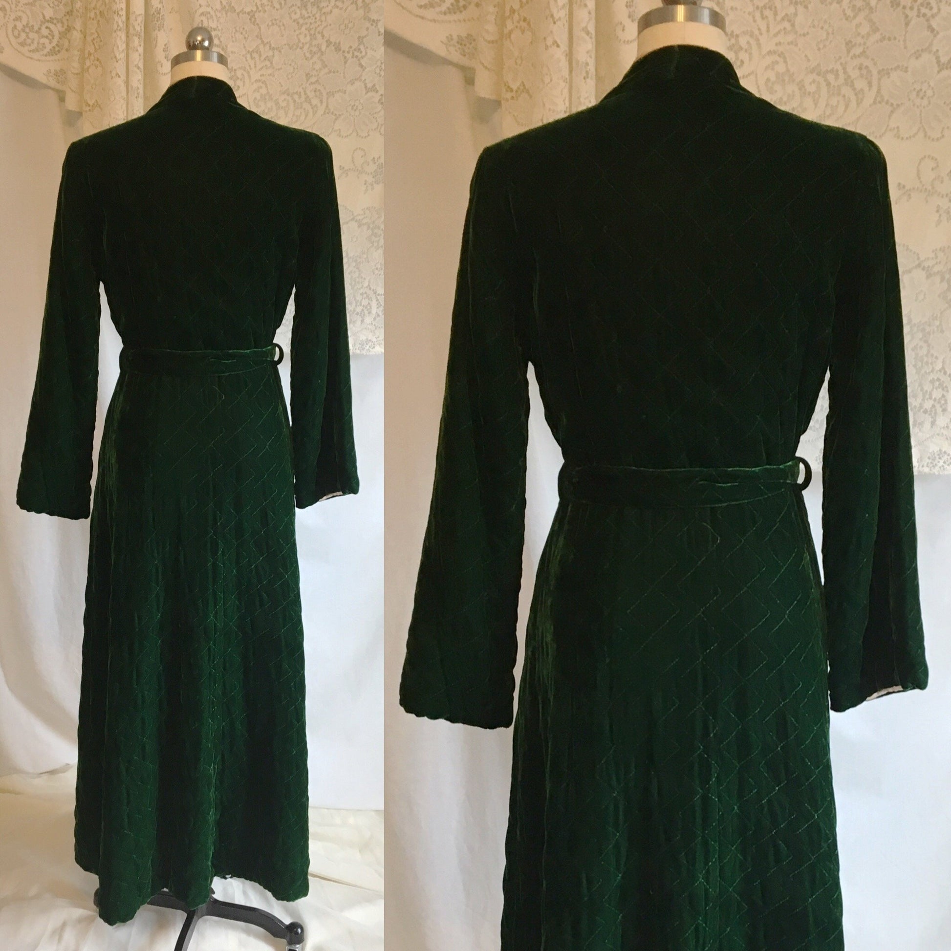 Vintage 1930's Robe | Quilted Emerald Green Velvet with Pale Pink Rayon Satin Lining | Reversible Housecoat | Size S - Daggers & Dames