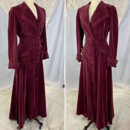 Vintage 1930's Robe | Rich Mulberry Purple Velveteen Matching Belt & Trapunto Stitching | Size M, LG | Bonwitt Teller - Daggers & Dames