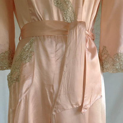 Vintage 1930's Robe | Rose Gold Pink Rayon Satin with Embroidered Lace Tulle & Train | Size S, Med - Daggers & Dames