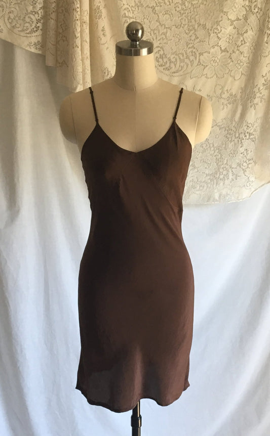 Vintage 1930's Slip | Mocha Brown Silk Crepe de Chine with Bias Cut | Barbizon | Size XS, Petite - Daggers & Dames