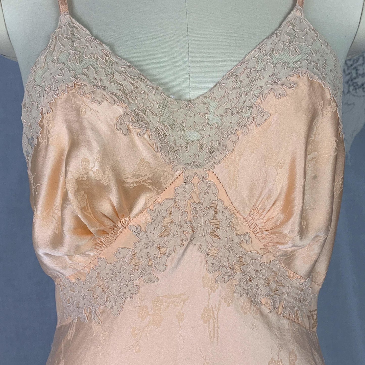 Vintage 1930's Slip | Rich Peach Silk with Cherry Blossom Damask & French Alençon Lace | Size M | Hand Sewn - Daggers & Dames