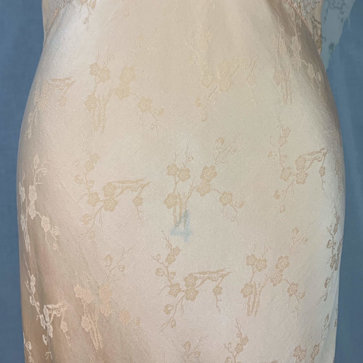 Vintage 1930's Slip | Rich Peach Silk with Cherry Blossom Damask & French Alençon Lace | Size M | Hand Sewn - Daggers & Dames