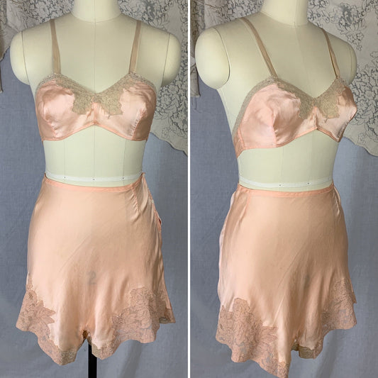 Vintage 1930's Tap Pants & Bralette Lingerie Set | Peach Silk Charmeuse with Mixed Alençon Lace | Size XS | Homemade - Daggers & Dames