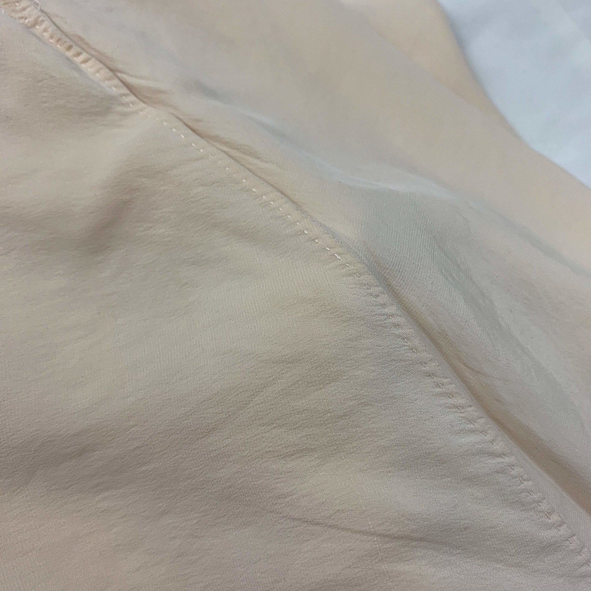 Vintage 1930's Tap Pants | Champagne Silk with Embroidered Crepe Appliqué | Size XS - Daggers & Dames