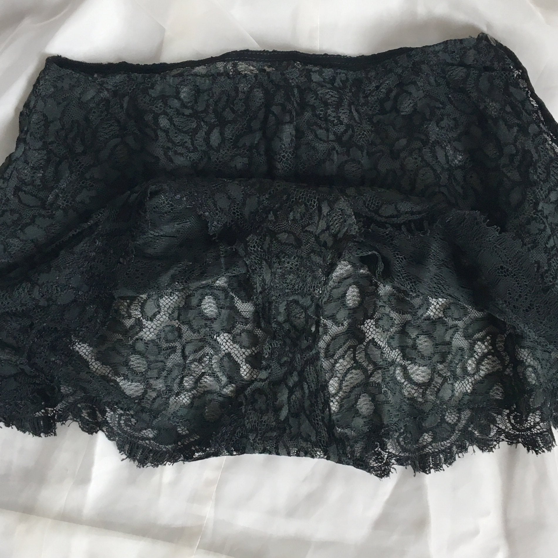 Vintage 1930's Tap Pants | Sheer Black & Gray Chantilly Lace with Shell Button | Size S - Daggers & Dames