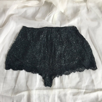 Vintage 1930's Tap Pants | Sheer Black & Gray Chantilly Lace with Shell Button | Size S - Daggers & Dames