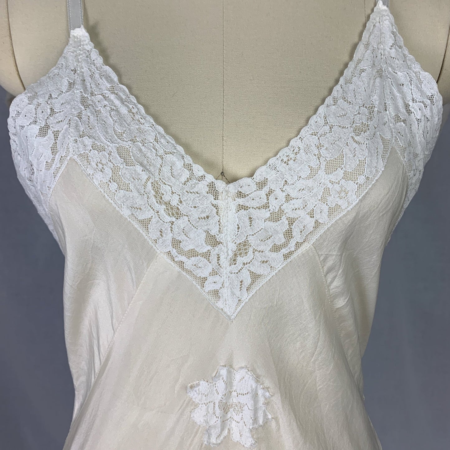 Vintage 1930's Teddy Chemise | Sheer Ivory Silk with White Floral Lace | Size SM - Daggers & Dames