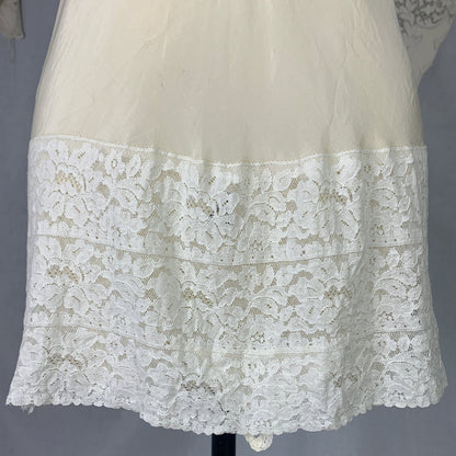 Vintage 1930's Teddy Chemise | Sheer Ivory Silk with White Floral Lace | Size SM - Daggers & Dames