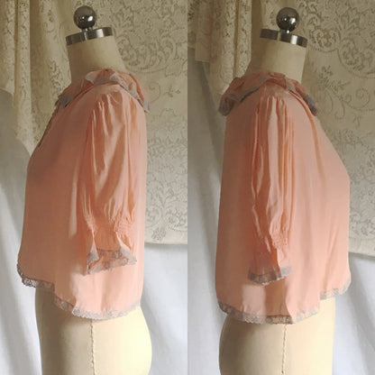 Vintage 1940's Bed Jacket | Bubblegum Pink Rayon with Gray Heart Embroidery | Size XS, S - Daggers & Dames
