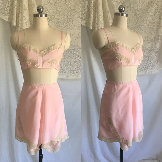 Vintage 1940's Bra & Tap Pants -New in Box | Light Pink Pure Silk with Ecru Lace | New Old Stock | Flapper Lingerie Set | Size M, LG - Daggers & Dames