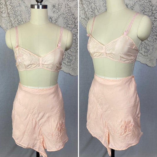 Vintage 1940's Bralette & Tap Pant Lingerie Set | Palest Pink Silk Crepe with Satin Appliques | Size XS, 32 B - Daggers & Dames