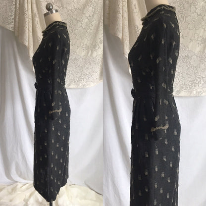 Vintage 1940's Dress | Gray Wool with Beige Fringe Embroidery | Herzberg's | Size XXS - Daggers & Dames