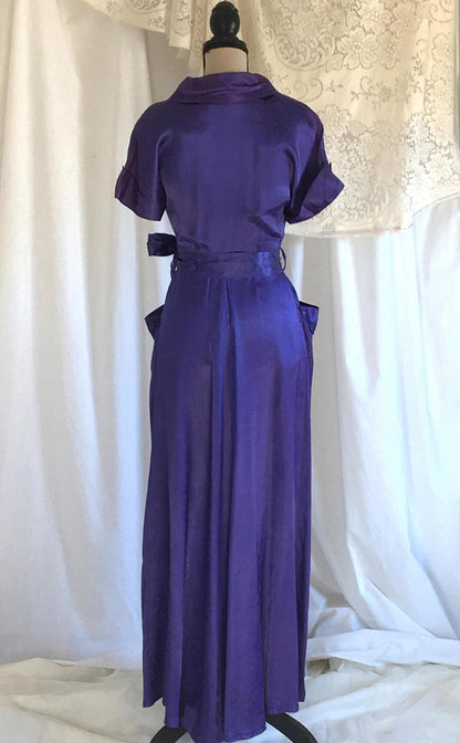 Vintage 1940's Dressing Gown | Cobalt Blue Damask Rayon Satin with Violet Patina | Mode O Day | Boho Maxi Dress | Size S - Daggers & Dames