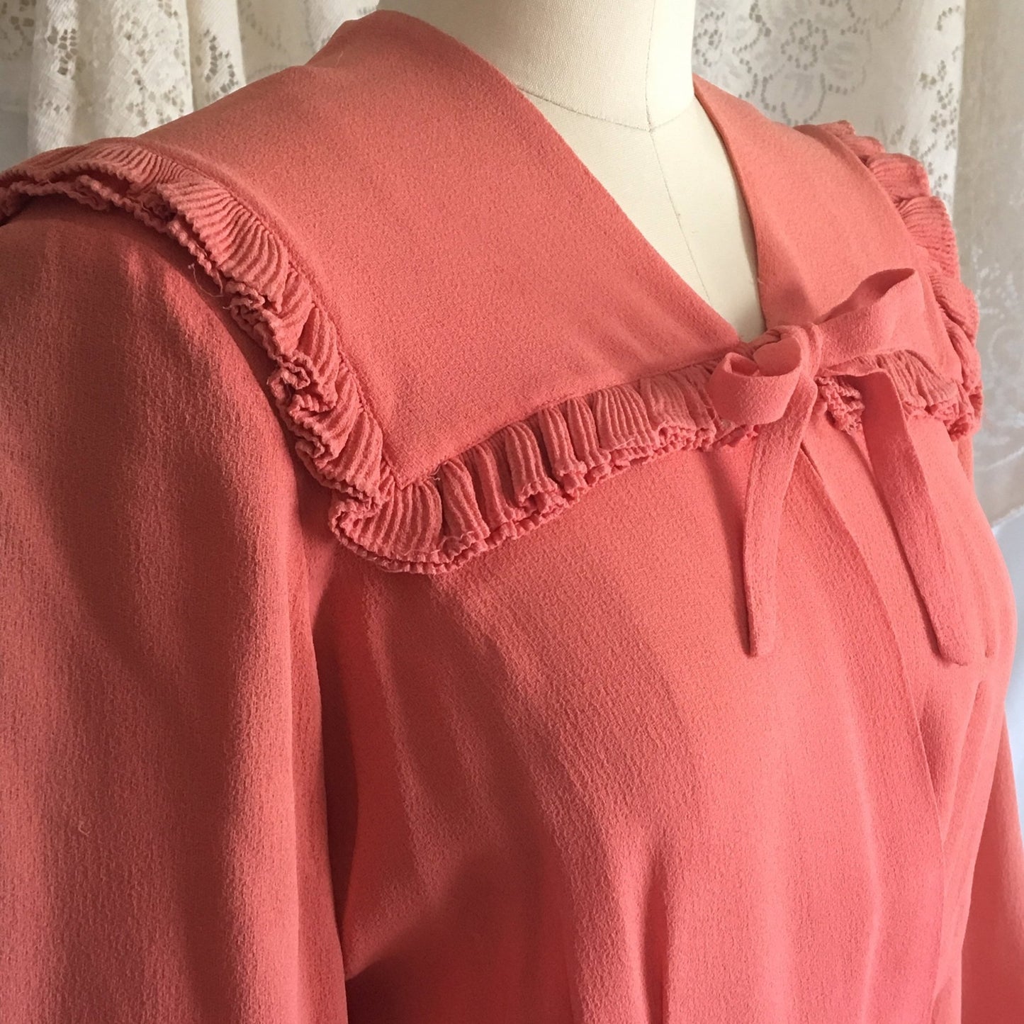 Vintage 1940's Dressing Gown | Coral Pinkish Orange Crepe with Pleated Ruffle Yoke | Ruched Waist Robe | Raymond of New York | Size S - Daggers & Dames