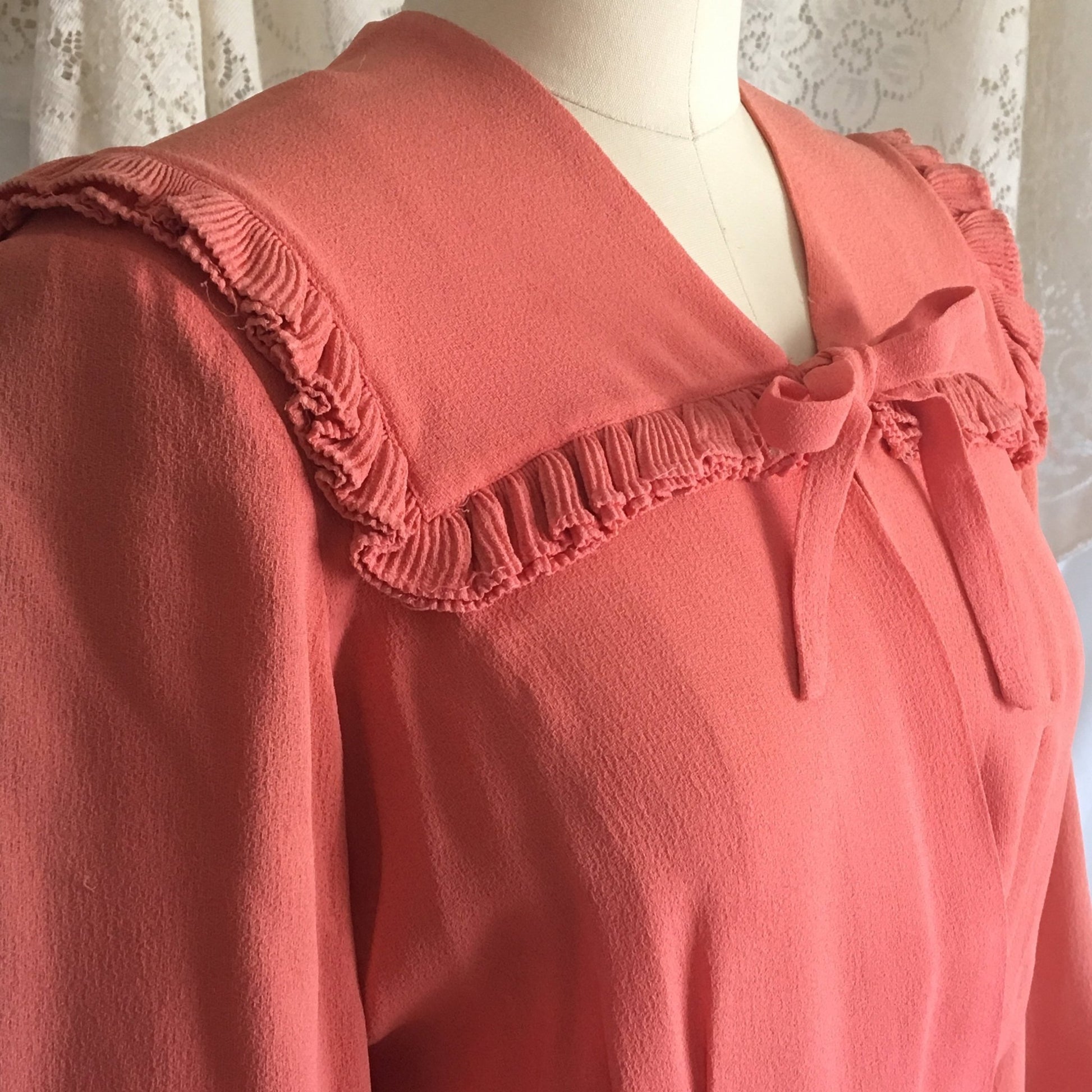 Vintage 1940's Dressing Gown | Coral Pinkish Orange Crepe with Pleated Ruffle Yoke | Ruched Waist Robe | Raymond of New York | Size S - Daggers & Dames