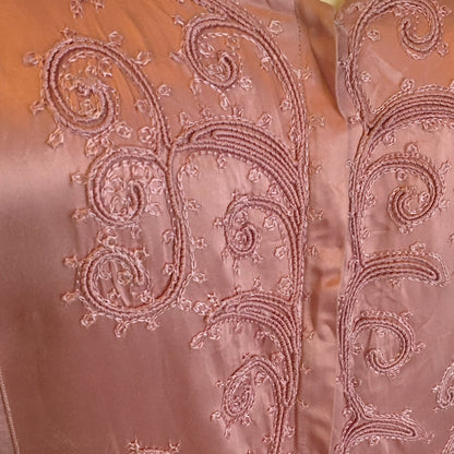 Vintage 1940's Dressing Gown Robe | Deep Blush Pink Satin Charmeuse with Embroidery | Size MED - Daggers & Dames