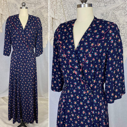 Vintage 1940's Dressing Gown Robe | Navy Blue Brushed Rayon with Floral Print | Size M, LG | Kamore - Daggers & Dames