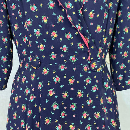 Vintage 1940's Dressing Gown Robe | Navy Blue Brushed Rayon with Floral Print | Size M, LG | Kamore - Daggers & Dames